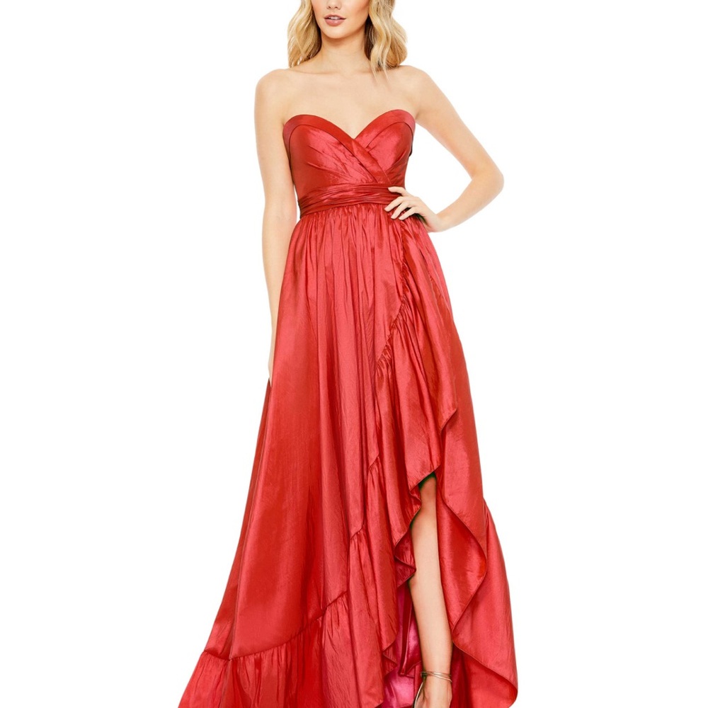 Elegant Red Strapless Evening Gown